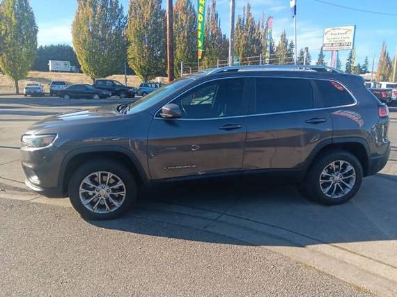 JEEP GRAND CHEROKEE 2018 1C4RJEBG3JC113856 image JEEP GRAND CHEROKEE 2018 1C4RJEBG3JC113856 image